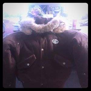 Im selling this Roca wear jacket cause I dont wear